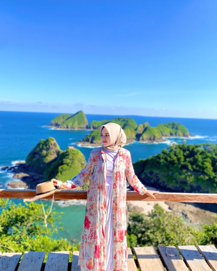 puncak green island banyuwangi